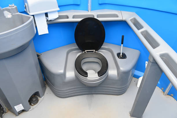 Best Portable restroom trailer rental  in Cvallis, OR